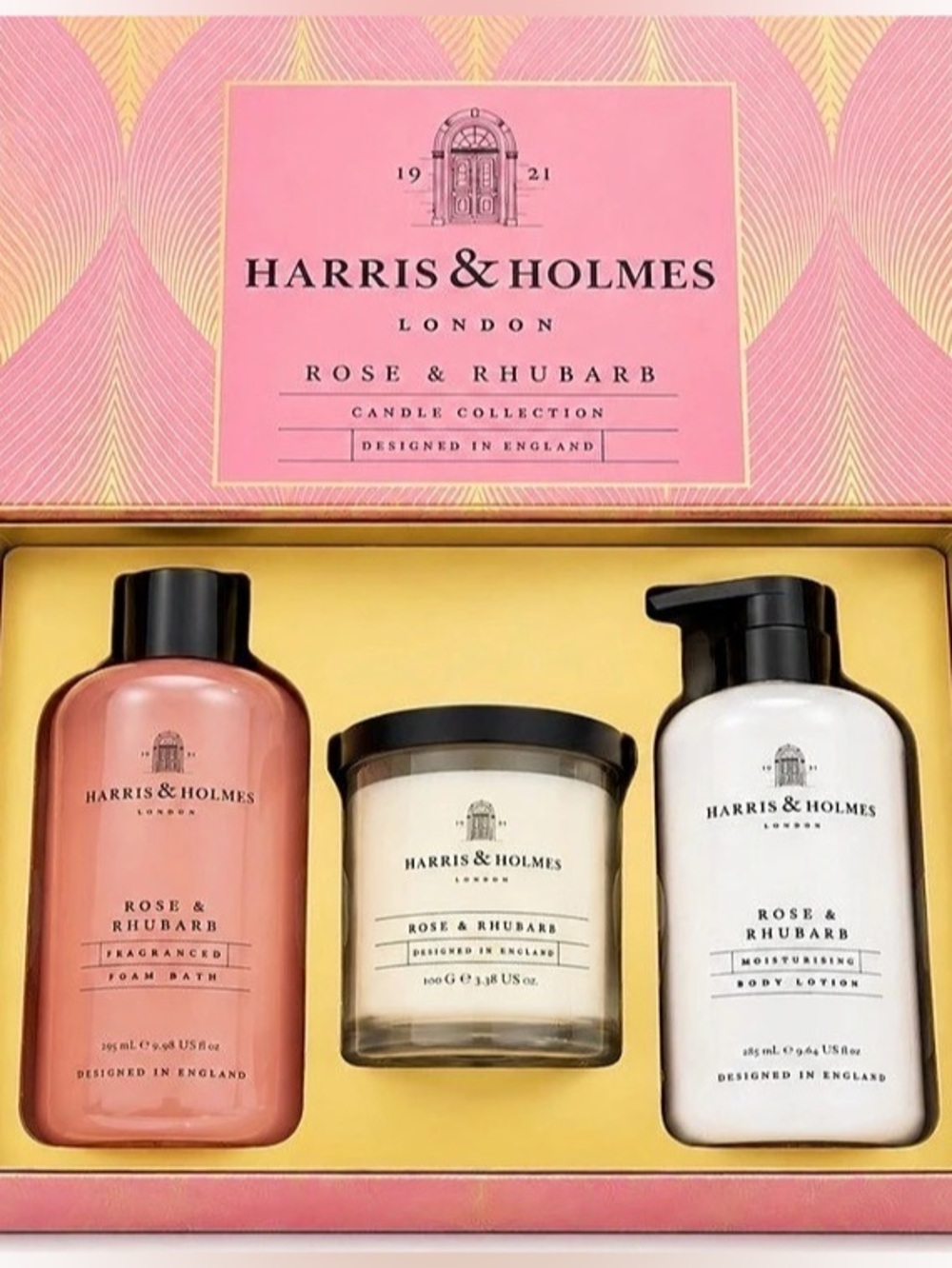 Harris & Holmes Rose & Rhubarb Candle Collection Bath & Body Set
